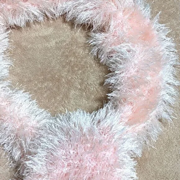 NWOT Handmade Pale Pink Eyelash Knitted Oblong Scarf - Picture 5 of 10